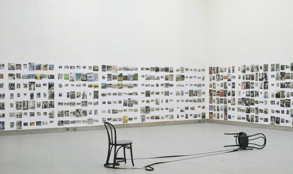 Lying sitting standing walking jumping flying/falling - exhibition | Bonn